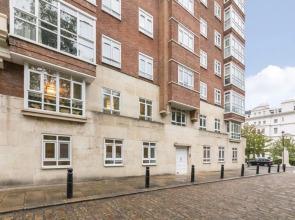 Immaculate 4-bed Apartment Opposite Hyde Park W2