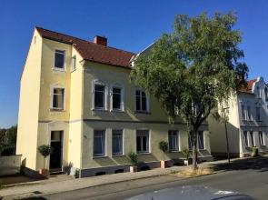 a-domo Apartments Oberhausen - Moderne Wohnungen und Studio Apartments - Gute Anbindung ideal für 1 - 5 Personen