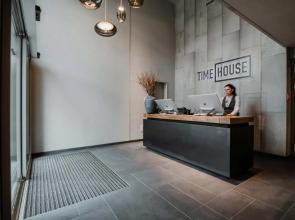 Timehouse Service Apartment