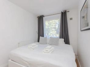 Fabulous 2 Bedroom Apartment in London Bridge