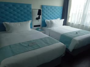 Xana Lite In Shanghai Hongqiao