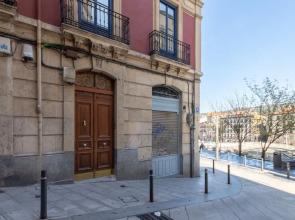 OLD TOWN VII apartment by Aston Rentals