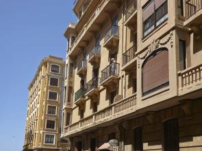 Bermingham Apartment by FeelFree Rentals