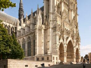 B&B HOTEL Amiens Centre Cathédrale