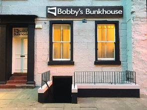 Bobby's Bunkhouse - Hostel