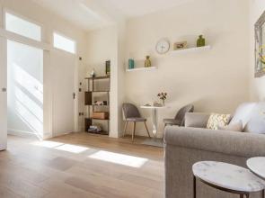 Modern 1BR Top Floor Apartment In Paddington