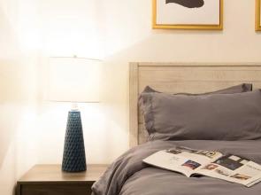 428-2e Newly Furnished 2BR Prime Midtown Sleeps 5