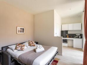 LA COUR DES CARMÉLITES 2 - Studio calme en centre-ville