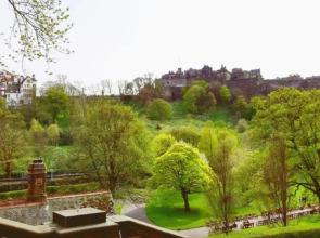 Ramsay Gardens - Grand 4-Bedroom Apartment Next To Castle