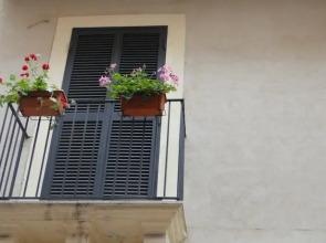 Catania: "Ancora" Tra Barocco E Mare