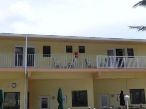 Windjammer Resort & Beach Club