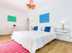 Casa Concha Guesthouse