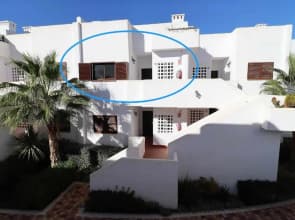 Los Veleros apartamento frente al mar con azotea y piscina compartida