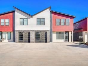 Pets Welcome: Newly Built Abode In Canyon!