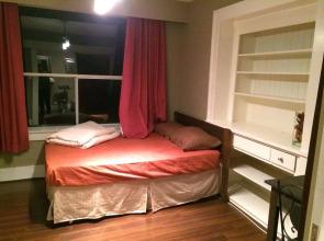 MondeLiving Robson Living