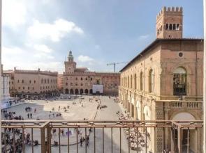 Piazza Maggiore Suite