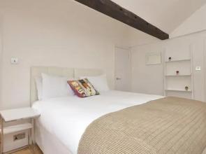 Uber London Leicester Square Apartments