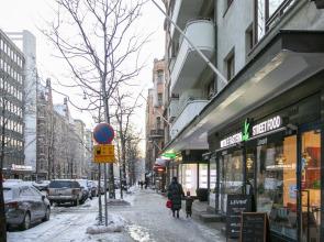 2ndhomes Spacious 3BR Home in the Center