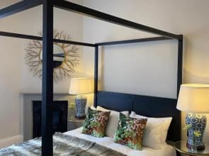 ch1 boutique stays - Deva suite