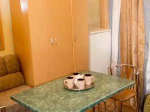 U Grafini Leschinskoy