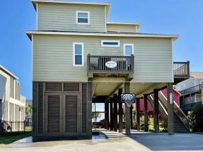 Deja View 3 Bedroom Home