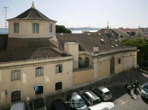 Alfama View Deluxe Suite Apartment