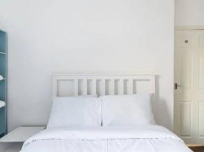 Bright & Cosy Two Bedroom Apt Close to Canning Town Tube