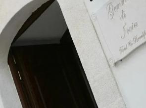 Gemma Di Jovia Bed  Breakfast