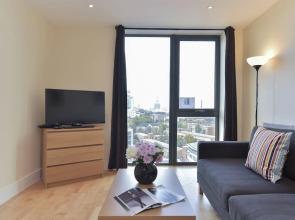 Storm Níké Apartments