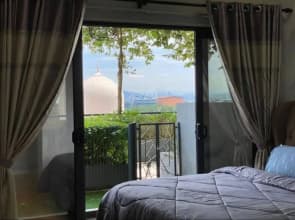 Orak Villa Homestay at Suria Residence