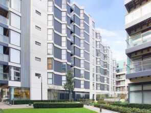 Central & Modern 2 Bedroom Old Street Flat