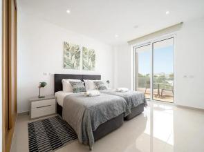 Brand New Holiday Apartment in Porto de Mos, Lagos