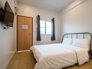 Morn-Ing Hostel