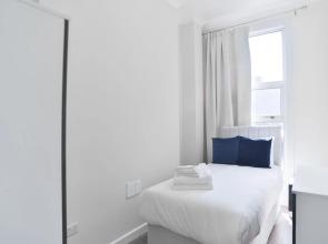 Studio Apartment In Euston