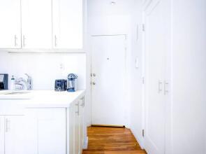 62-3b Studio Prime UES Walk to Central Park