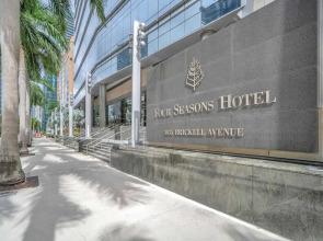 Four Seasons 1br Suite