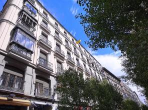Design Apartment in the Center of Madrid. 2bedrooms. Teatro Real III