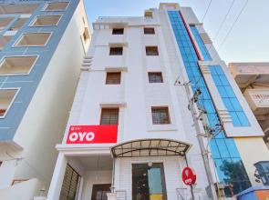 Oyo 3787 9 Star Hotel