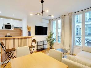 Charming Refuge Near the Sacre Coeur