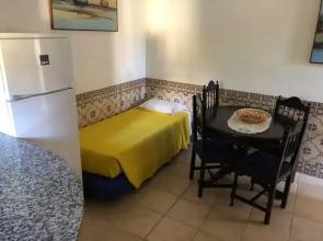 House With one Bedroom in Odiáxere, With Pool Access, Enclosed Garden and Wifi - 6 km From the Beach