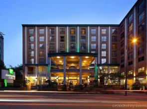 Holiday Inn & Suites Vancouver Downtown by IHG