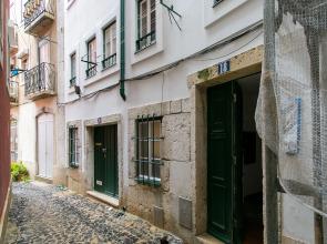 Beautiful & Unique Alfama Flat