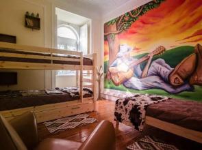 Music Hall Lisbon Hostel