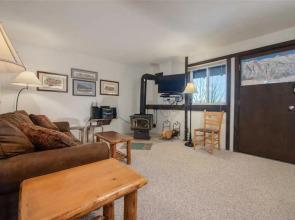 JHRL - Tensleep A2 - First floor condominium located in Teton Village