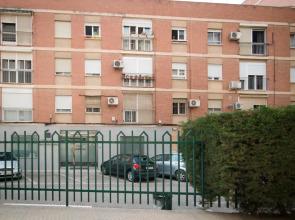 Piso de diseño junto al centro de Murcia con parking