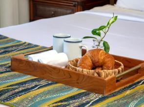 Whaler Collection by KBM - 2 Units (1211/1218)