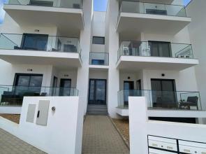 A GAIVOTA - Walking distance to Monte Clerigo and Amoreira beaches