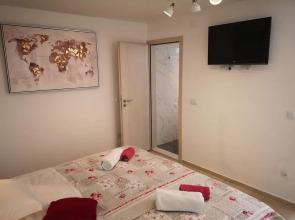 Beautiful Sea View Apartments