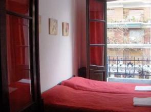 Giramondo Hostel & Bar