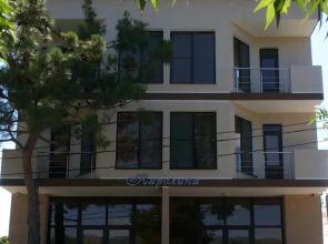 Karolina Guest House